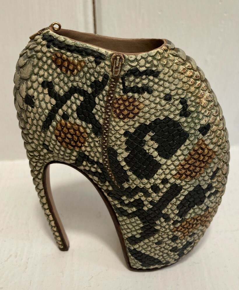 alexander mcqueen armadillo shoes